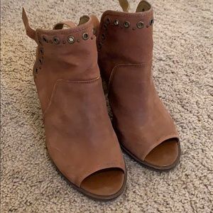 Lucky Brand open toed booties